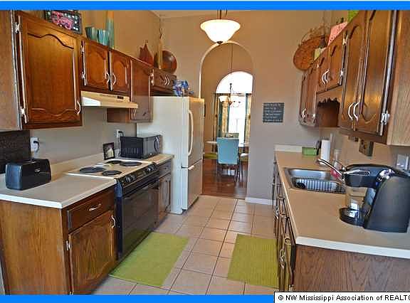 5th image of 6702 Oak Forest Dr