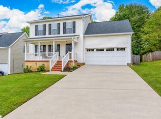 317 Hampton Ridge Dr, Greer, SC 29651