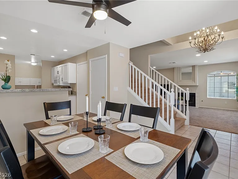 8216 Diamond Star Ct — Photo 12