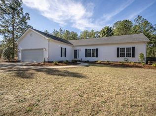 140 Tannen Dr, Southern Pines, NC 28387