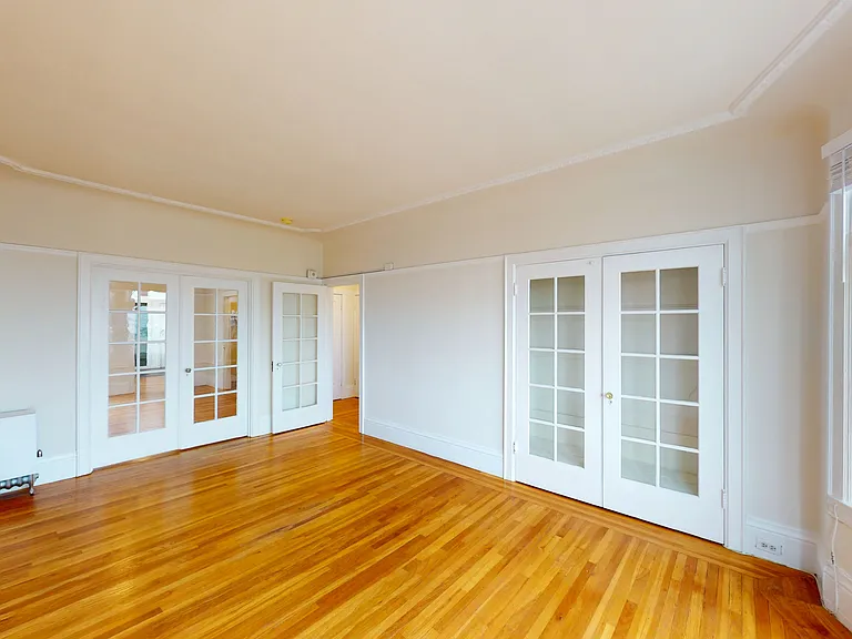 2945 Van Ness Ave #10 — Photo 8