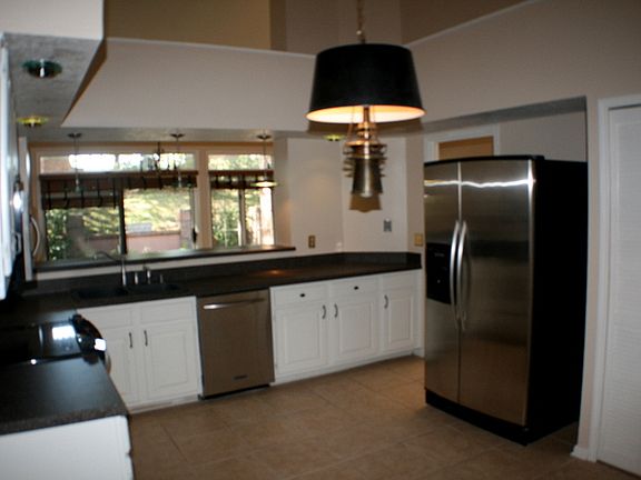2nd image of 7800 Deerwood Pt