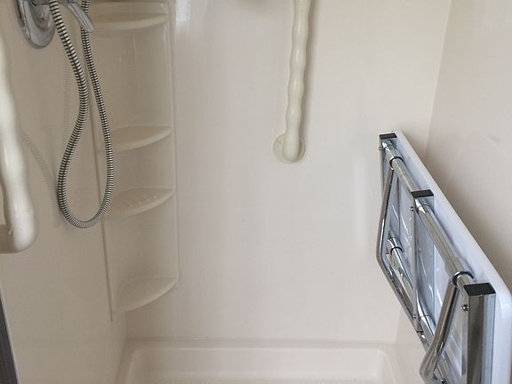New Bathfitter shower