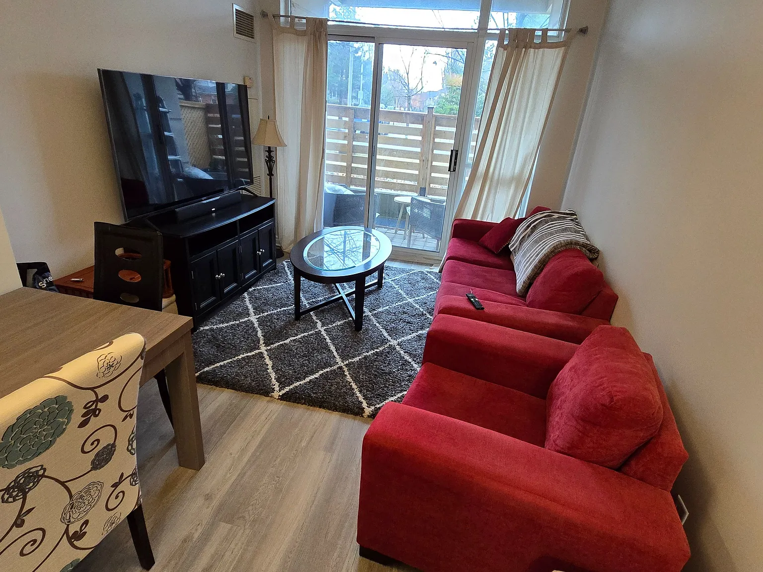 2 bed, $2,600 — Photo 4