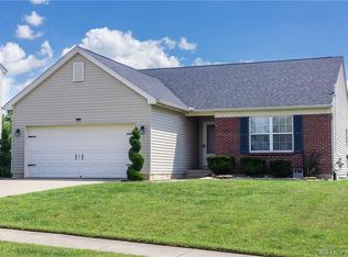 40 Cambridge Dr, Springboro, OH 45066