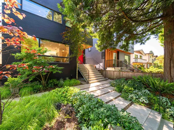 5208 Ross St, Vancouver, BC V5W 3K7