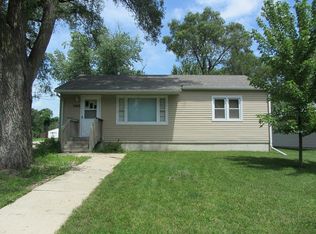 1003 Fulton St, Waterloo, IA 50707