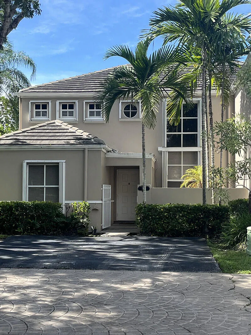 2 bed, 2.0 bath, 1472 sqft, $3,600 — Photo 1