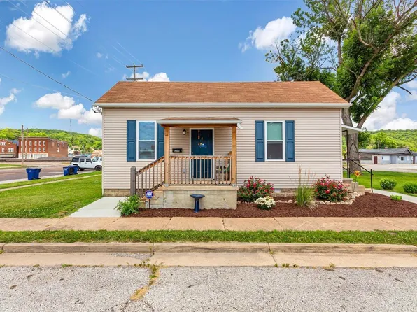 203 E Central St, Pacific, MO 63069