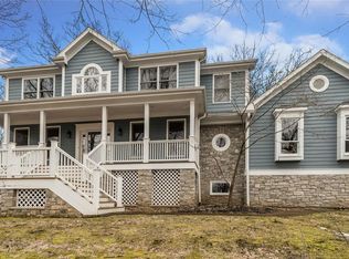 2910 Woods Rd, Glencoe, MO 63038