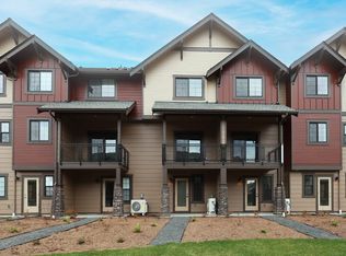 1195 Waterfall Way SE, North Bend, WA 98045