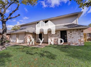 215 Blackwater Ln, Houston, TX 77015