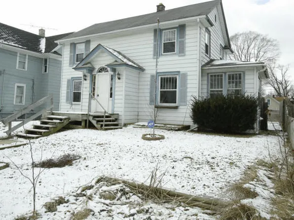 22 Byron St, Battle Creek, MI 49017