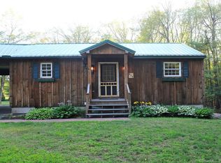 97R Quarry Rd, Granby, CT 06035