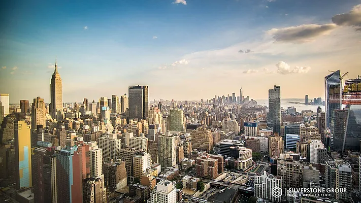 Rented by Silverstone Group USA Corp. | media 32