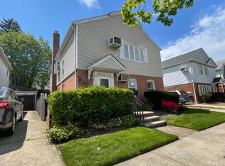 5620 217th St FLOOR 2, Oakland Gardens, NY 11364