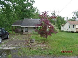 1281 Burlingham Rd, Shawangunk, NY 12566