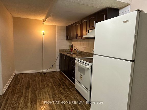 5th image of 4092 Midhurst Ln
