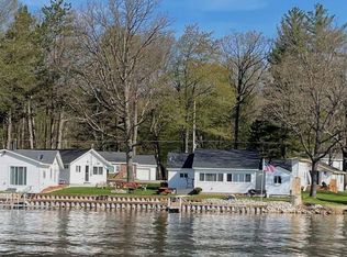 1249 N Crooked Lake Dr, Lake, MI 48632
