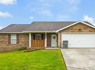2121 Turkey Trl, Jefferson City, TN 37760