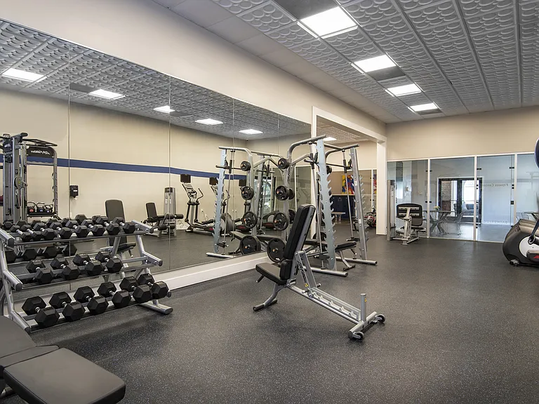 Avana Bellemeade — Photo 31