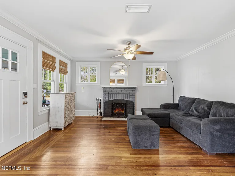3802 Park St — Photo 9