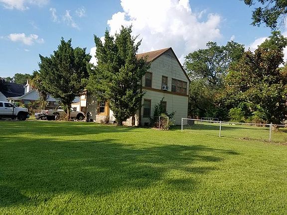 2nd image of 4130 Forest Dr