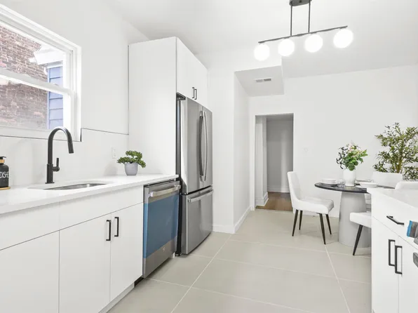 292 Forrest Street image 21 of 37