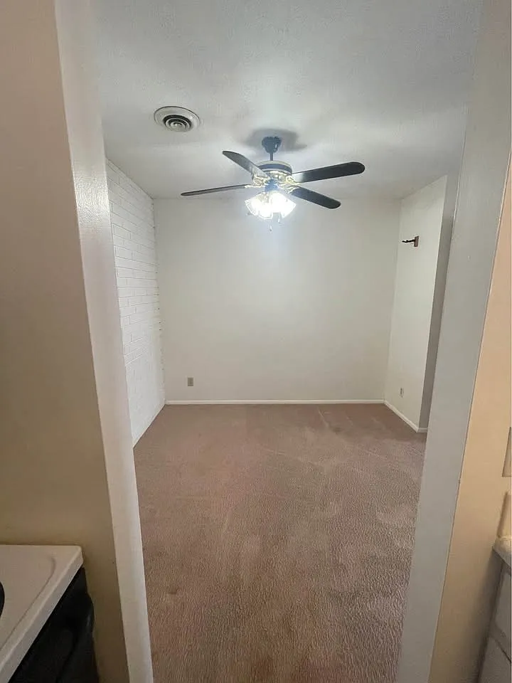 1 bed, 701 sqft, $895 — Photo 4