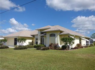 213 Lanyard Pl, Lehigh Acres, FL 33936