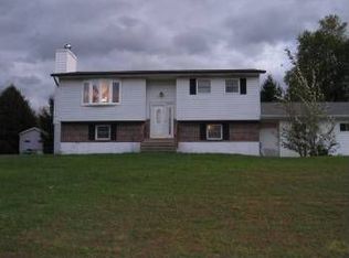 70 Rosa Ln, Lehighton, PA 18235