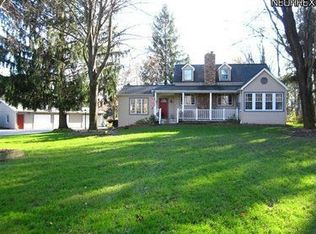 10711 Bell Rd, Newbury, OH 44065