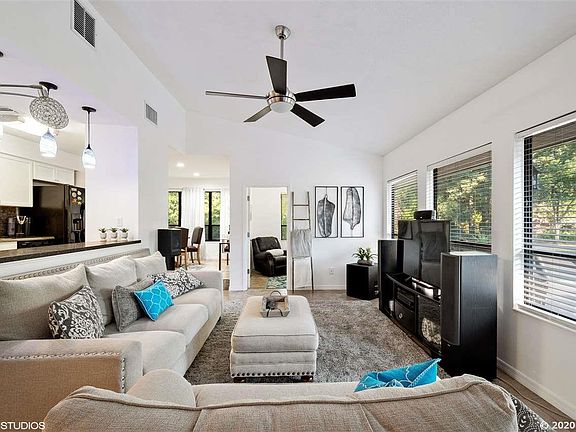 3rd image of 10013 NW 25th Pl