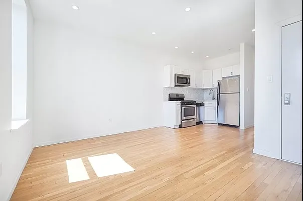 Rented by REAL New York | media 8