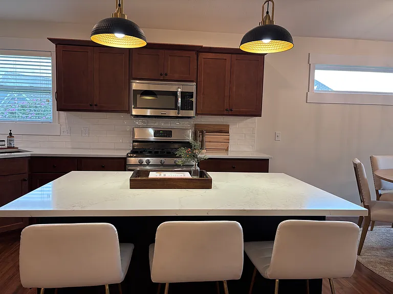 7424 Hometown Ct SE — Photo 4