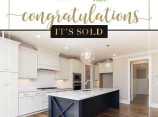 741 Powell Dr, Raleigh, NC 27606