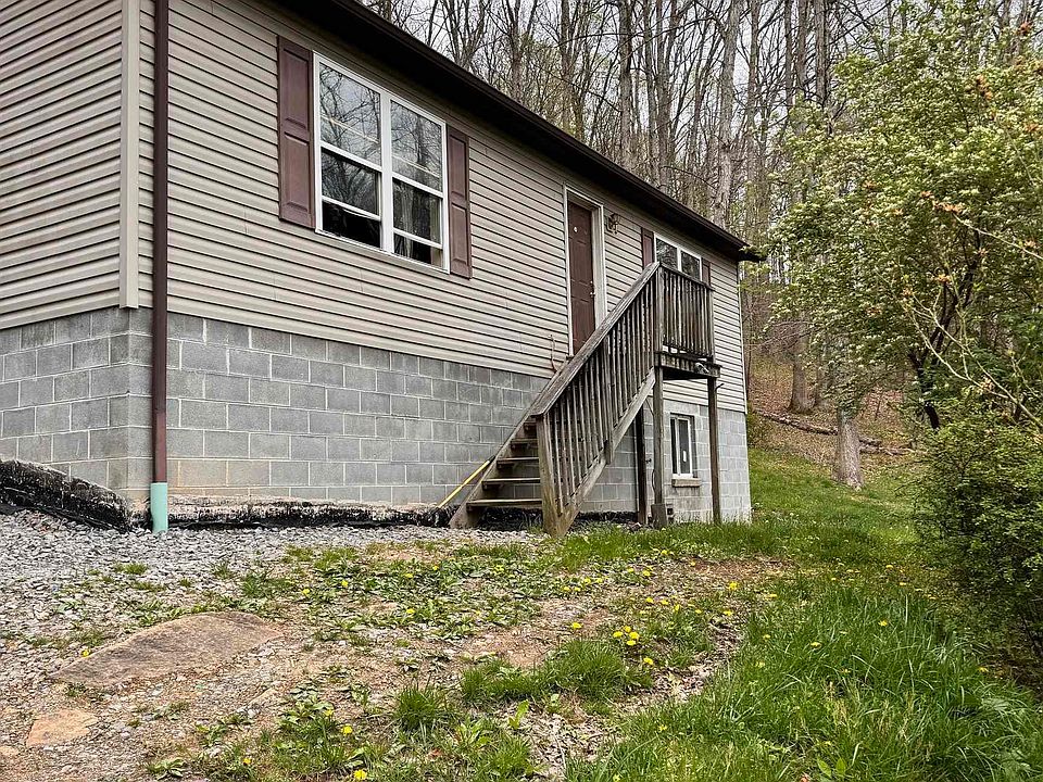 1st image of 150 Blueridge Dr