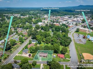 214 Howard St, Morganton, NC 28655