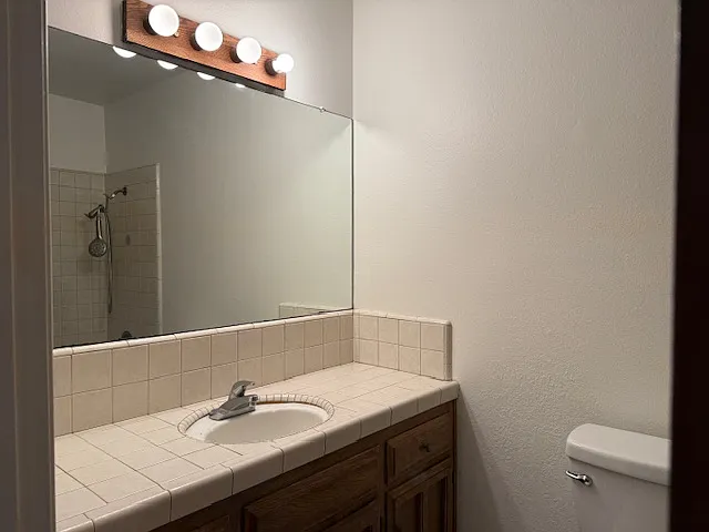 8083 N Mariposa St — Photo 9