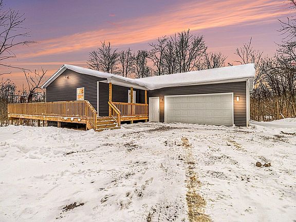 4th image of 10491 Cranberry Lake Rd