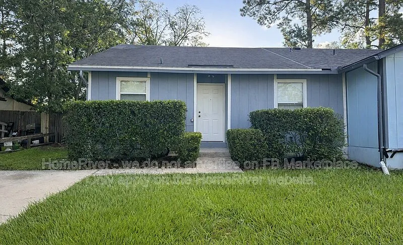 2747 Hidden Village Dr