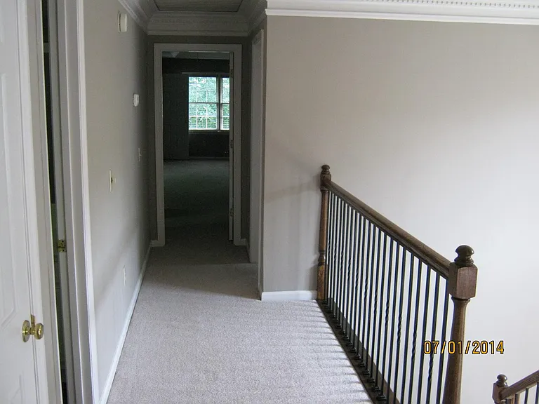 4785 Hampton Lake Dr — Photo 16