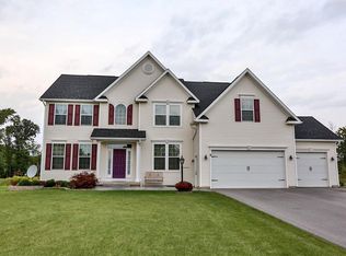 6 Bello Ct, Rochester, NY 14624