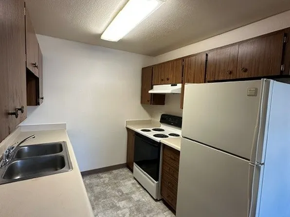 4511 Laurel St #37, Anchorage, AK 99507
