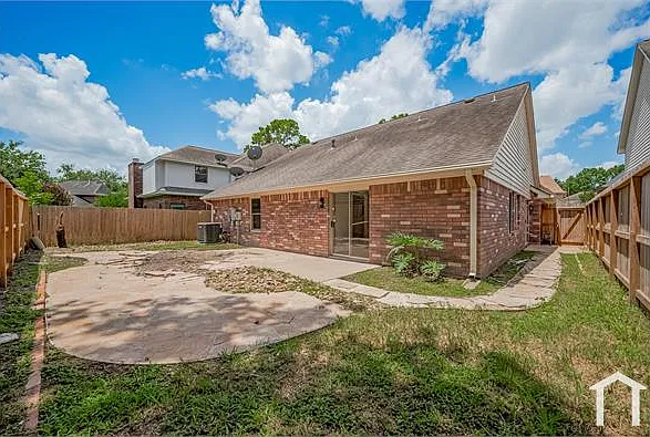 5814 N Magazine Cir — Photo 16