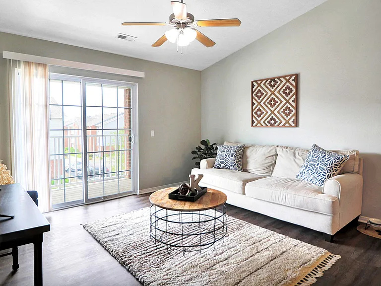 Kensington Park Apartments — Photo 10
