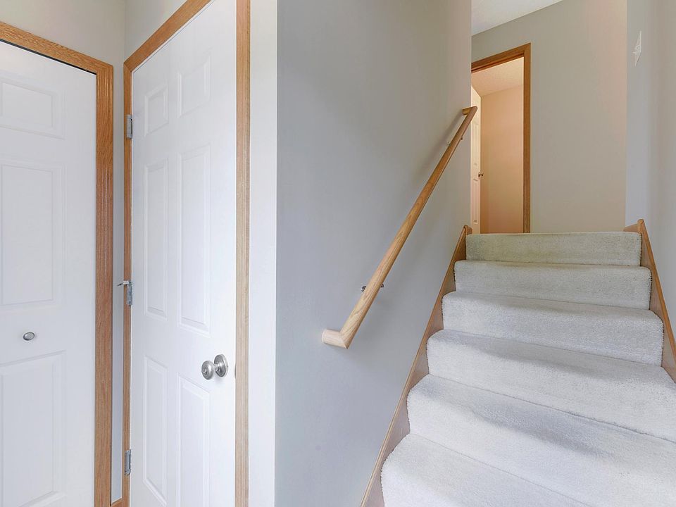 1st image of 4947 Emmit Dr N Unit 1