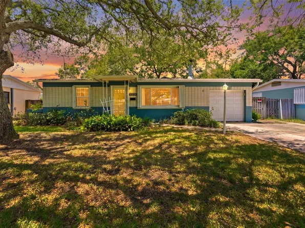 8450 56th St N, Pinellas Park, FL 33781