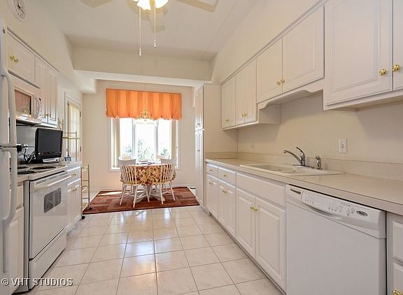 3rd image of 18530 Pine Lake Dr APT 2B