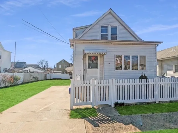58 Maple Ave, Wallington Boro, NJ 07057